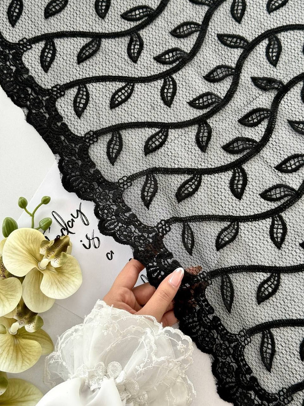 شال گیپور وارداتی رنگبندی سفید- مشکی