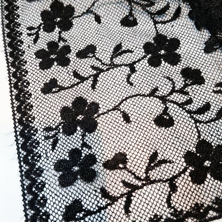شال گیپور تور طرحدار مجلسی وارداتی