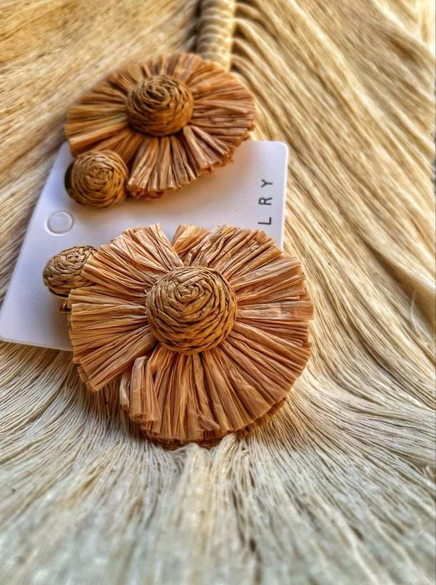 گوشواره چوبی در ۹ طرح-وارداتی