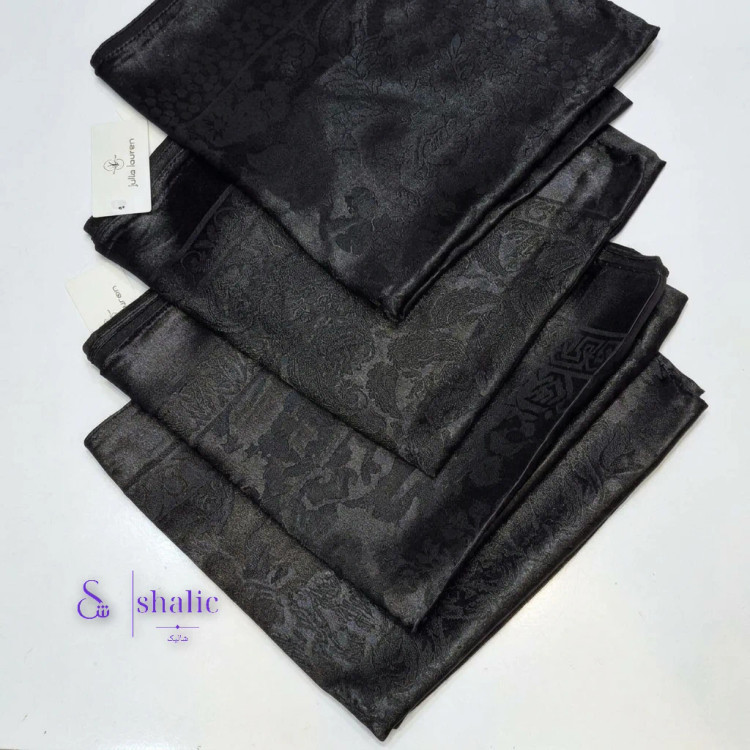 روسری ژاکارد مشکی مات طرحبندی دار
