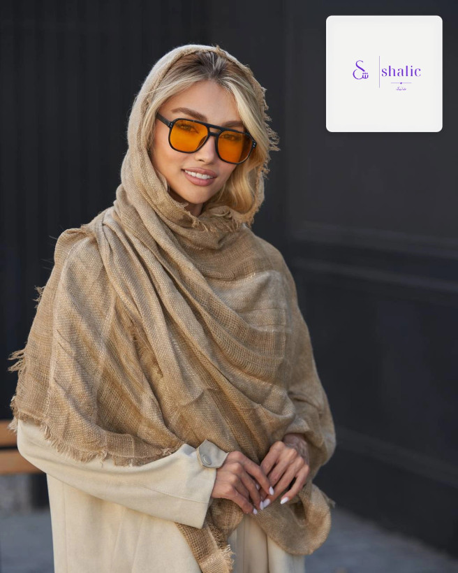 استایل کژوال تابستانی با شال کنفی چهارطرف ریش